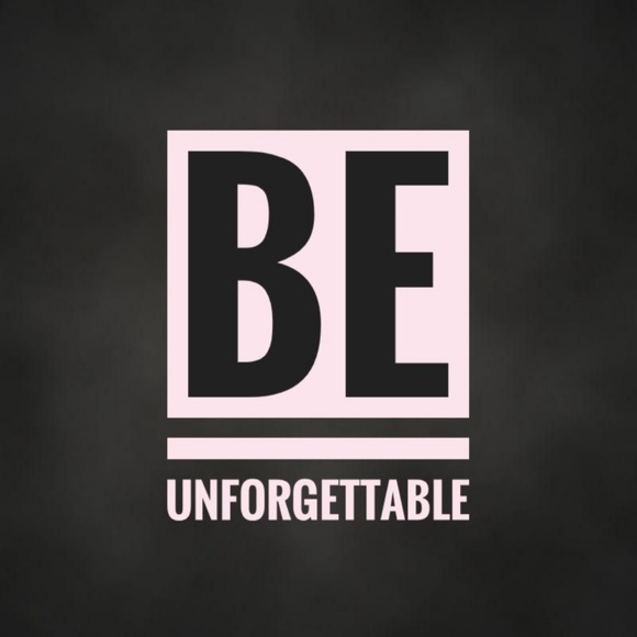 Meet Nichole ♡ Posh Ambassador ♡ - Picture 6 of 6